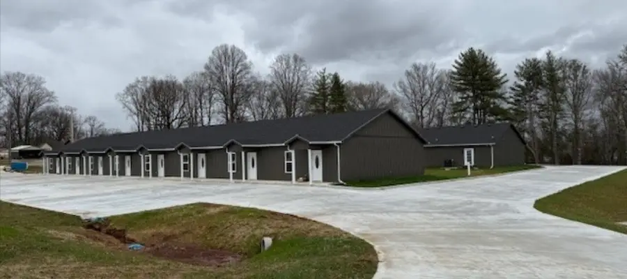 1 Looney St N, Cowan, TN 37318 - #2