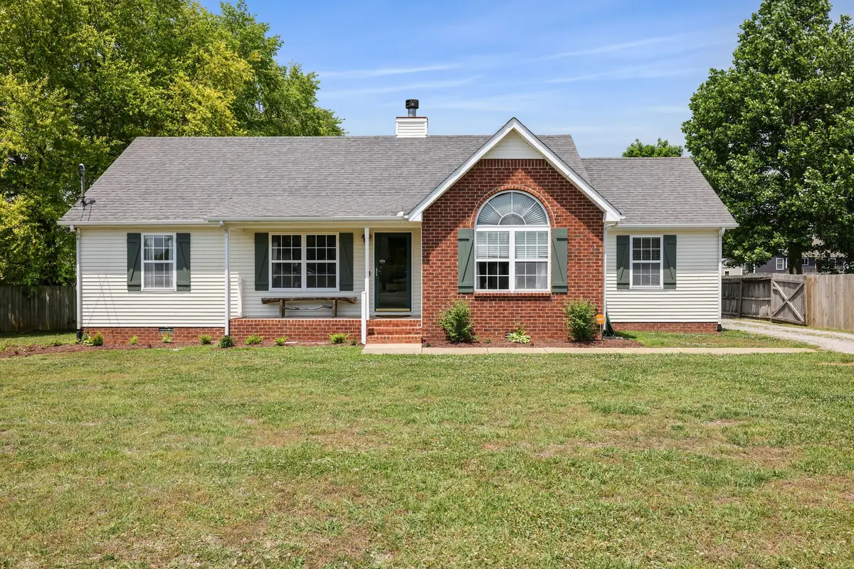 136 Fall Creek Dr, Murfreesboro, TN 37129 - #1