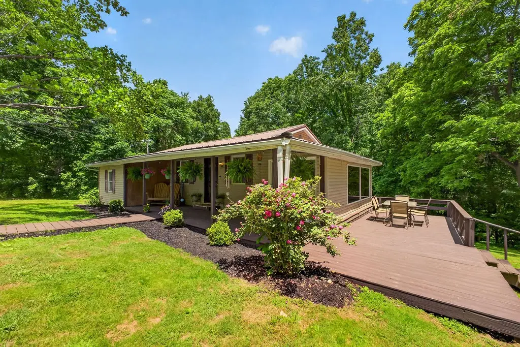 4976 Ridgetop Rd, Hampshire, TN 38461 - #1