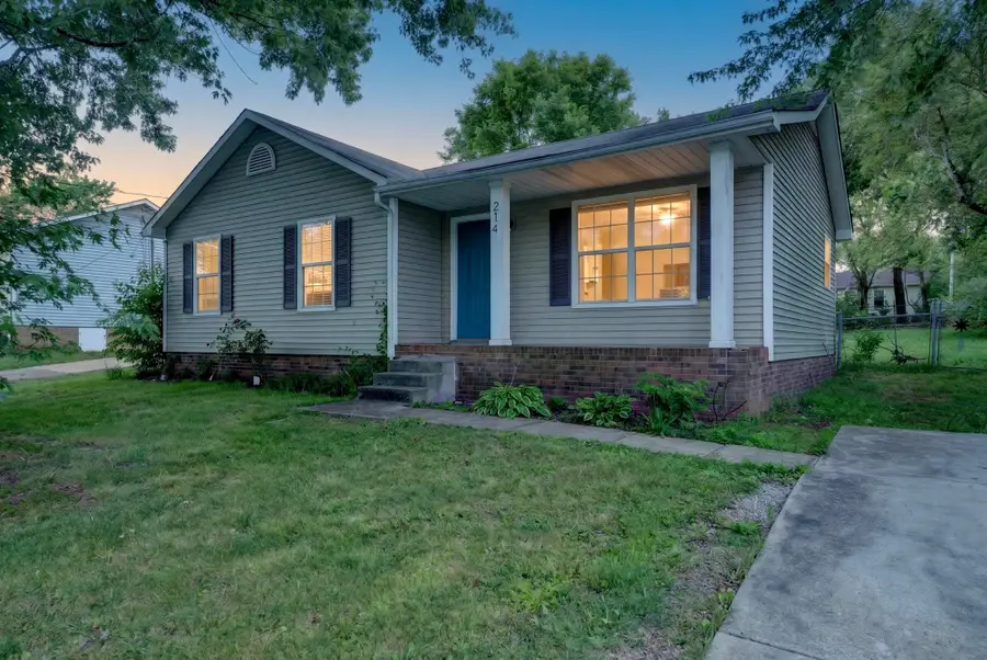 214 Mark Spitz Dr, Clarksville, TN 37042 - #2