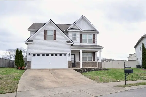 1008 Keeneland Dr, Spring Hill, TN 37174