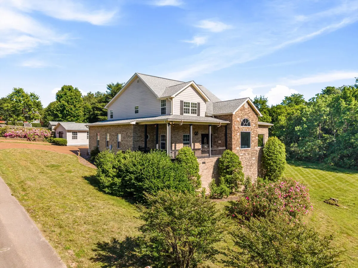 3400 Cobblestone Mills Rd, Spring Hill, TN 37174 - #1