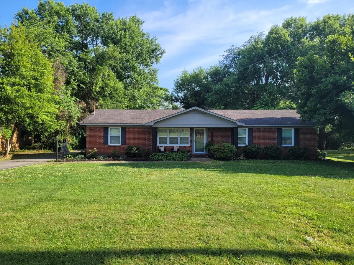 112 Bel Aire Dr, Winchester, TN 37398 - #1