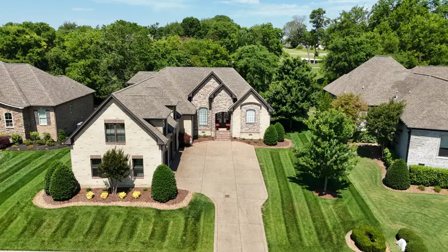 1606 Boardwalk Pl, Gallatin, TN 37066 - #2