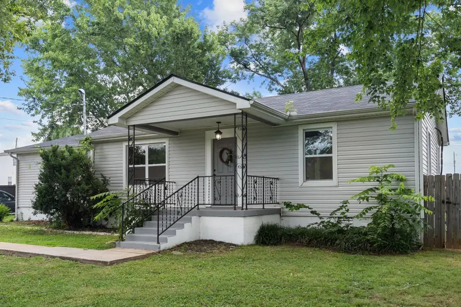 544 Stones River Rd, La Vergne, TN 37086 - #2