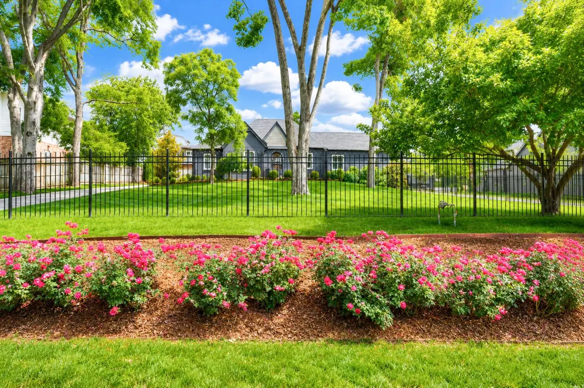 2012 Cedar Ln, Nashville, TN 37212 - #1