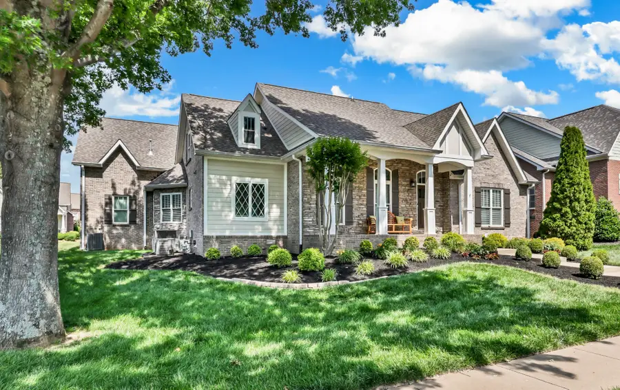 464 Pond Apple Rd, Clarksville, TN 37043 - #3