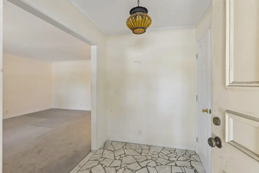 961 Todd Preis Dr, Nashville, TN 37221 - #2