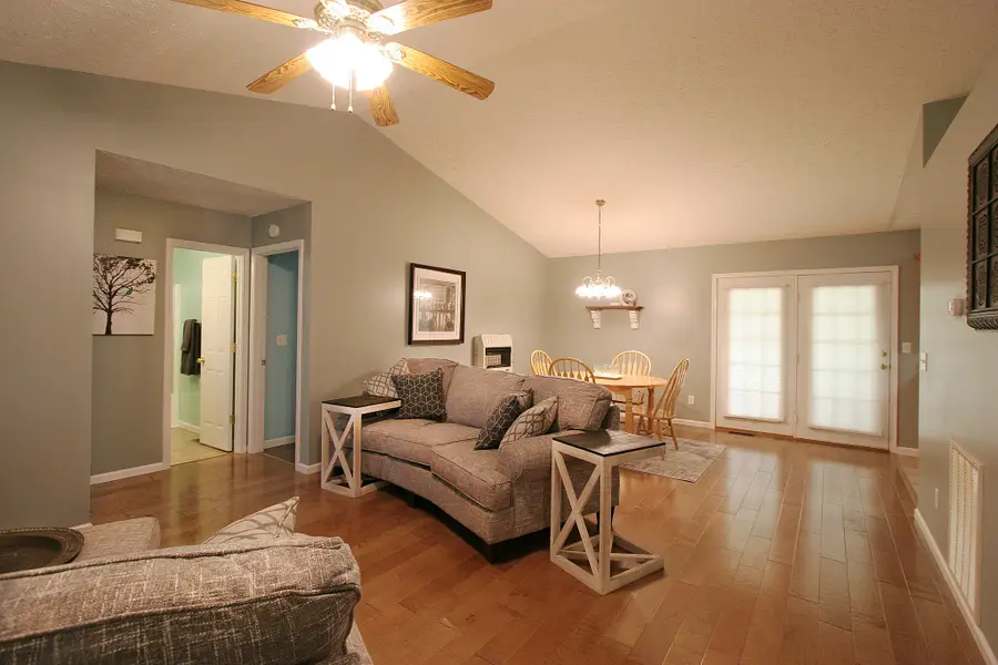 176 Grace Hill Dr, Crossville, TN 38571 - #2