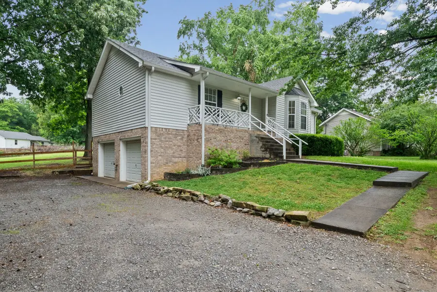 2939 Charlie Sleigh Rd, Woodlawn, TN 37191 - #3