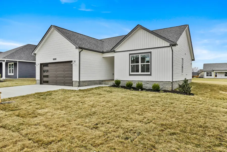 2721 Brewster Dr, Clarksville, TN 37042 - #3