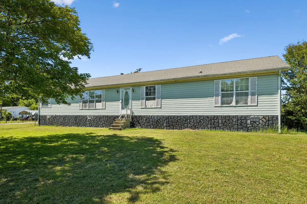 4870 Haley Ln, Columbia, TN 38401 - #1