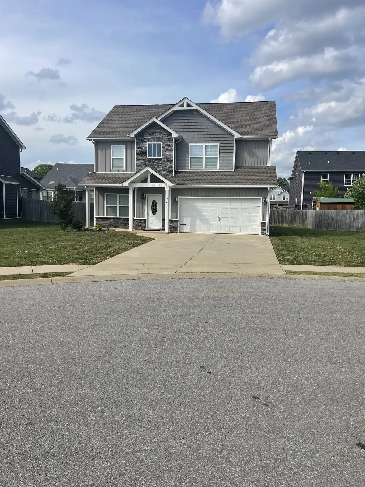 519 Latham Ct, Clarksville, TN 37043 - #1