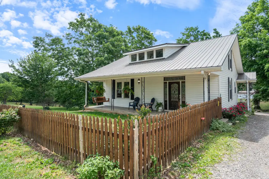 3135 Vanleer Hwy, Charlotte, TN 37036 - #2