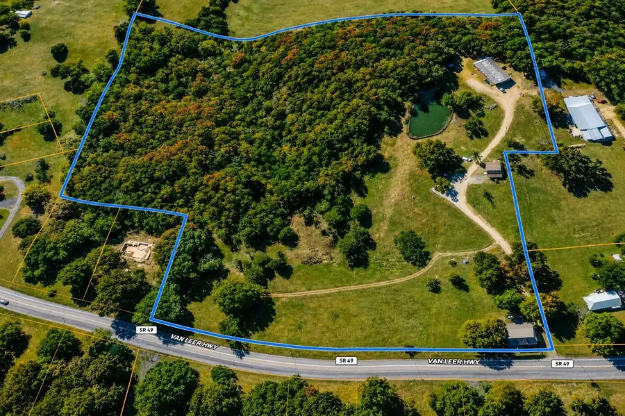 3135 Vanleer Hwy, Charlotte, TN 37036 - #3