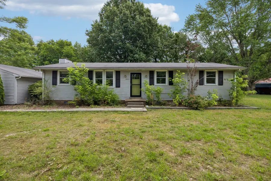 11170 Challenge Dr, Bon Aqua, TN 37025 - #2