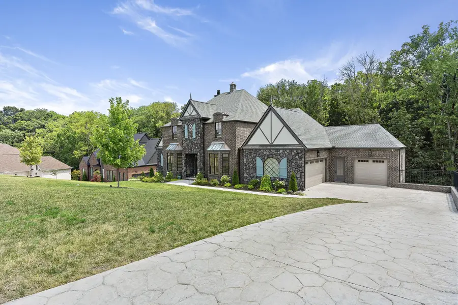 1601 Eastwood Dr, Brentwood, TN 37027 - #3