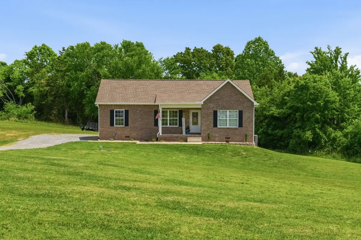 1146 Mount Olive Rd, Westmoreland, TN 37186 - #1