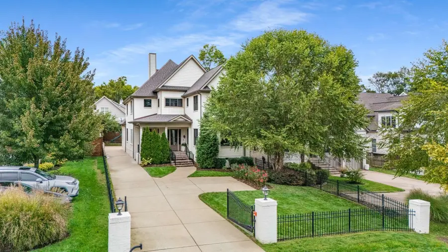 1110B Biltmore Dr, Nashville, TN 37204 - #2