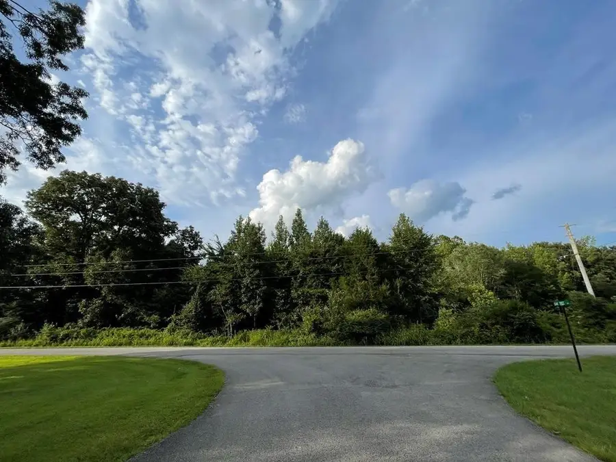 0 Somerset Dr, Paris, TN 38242 - #2