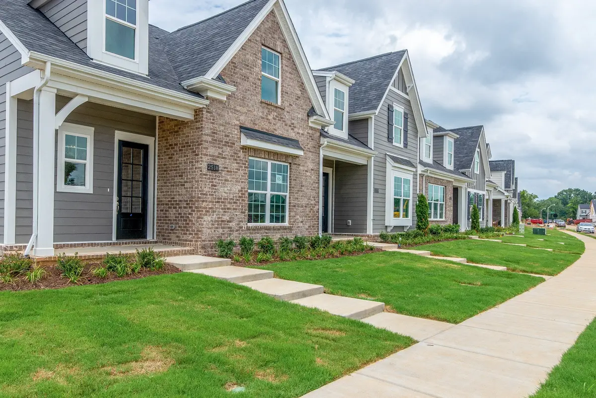 2528 Elmcroft Ave, Murfreesboro, TN 37128 - #1