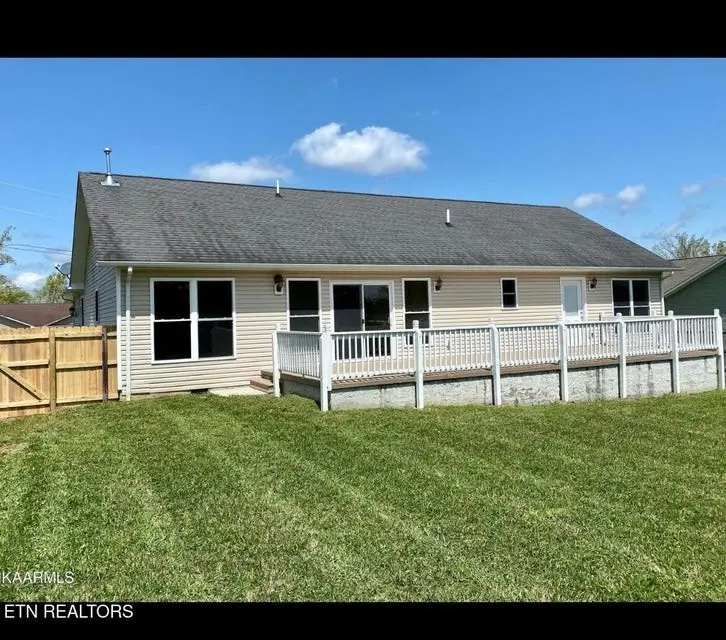 36 Hunter Dr, Crossville, TN 38555 - #2