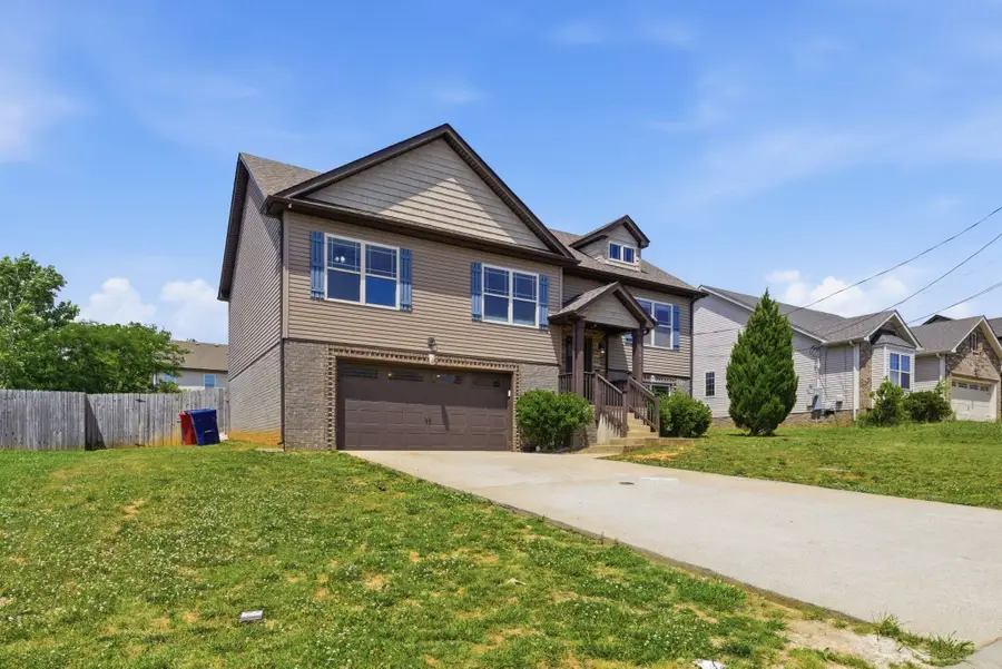 1011 Sunrise Dr, Clarksville, TN 37042 - #2