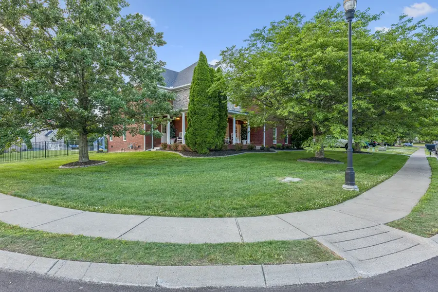1189 Mccoury Ln, Spring Hill, TN 37174 - #3