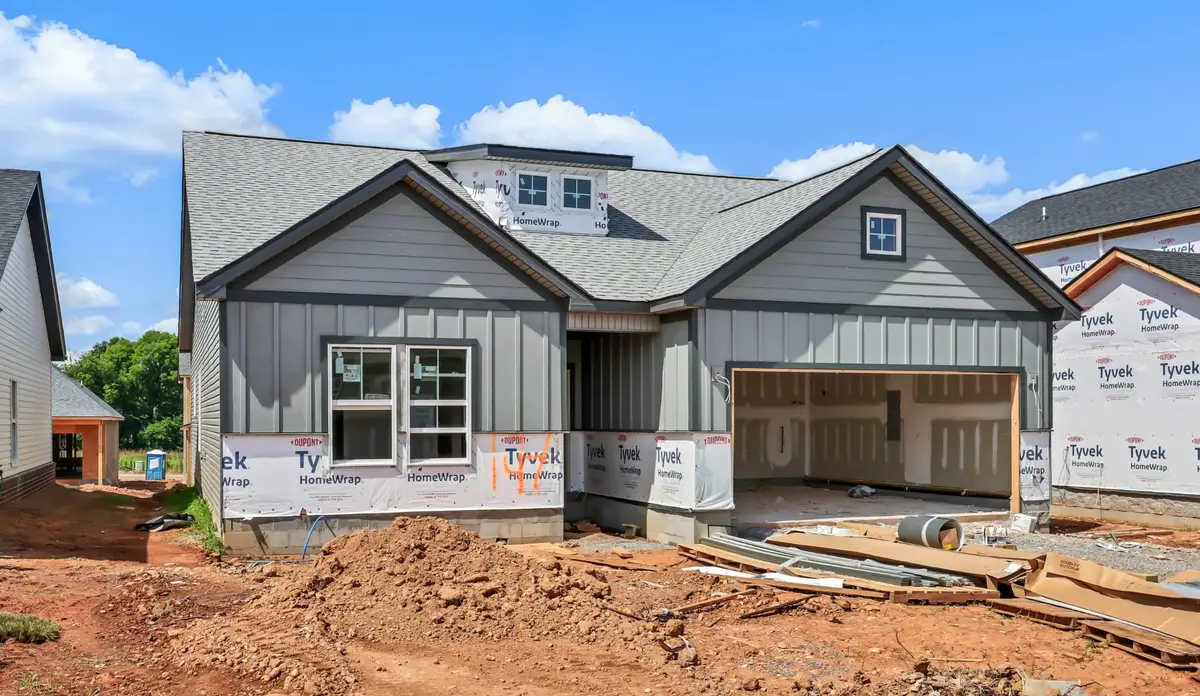 2708 Brewster Dr, Clarksville, TN 37042 - #1