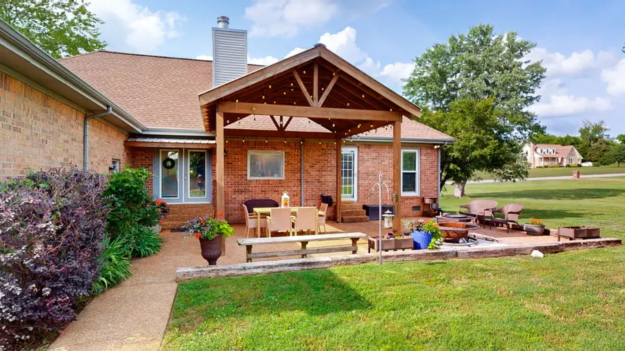 716 E Meadows Dr, Mount Juliet, TN 37122 - #2