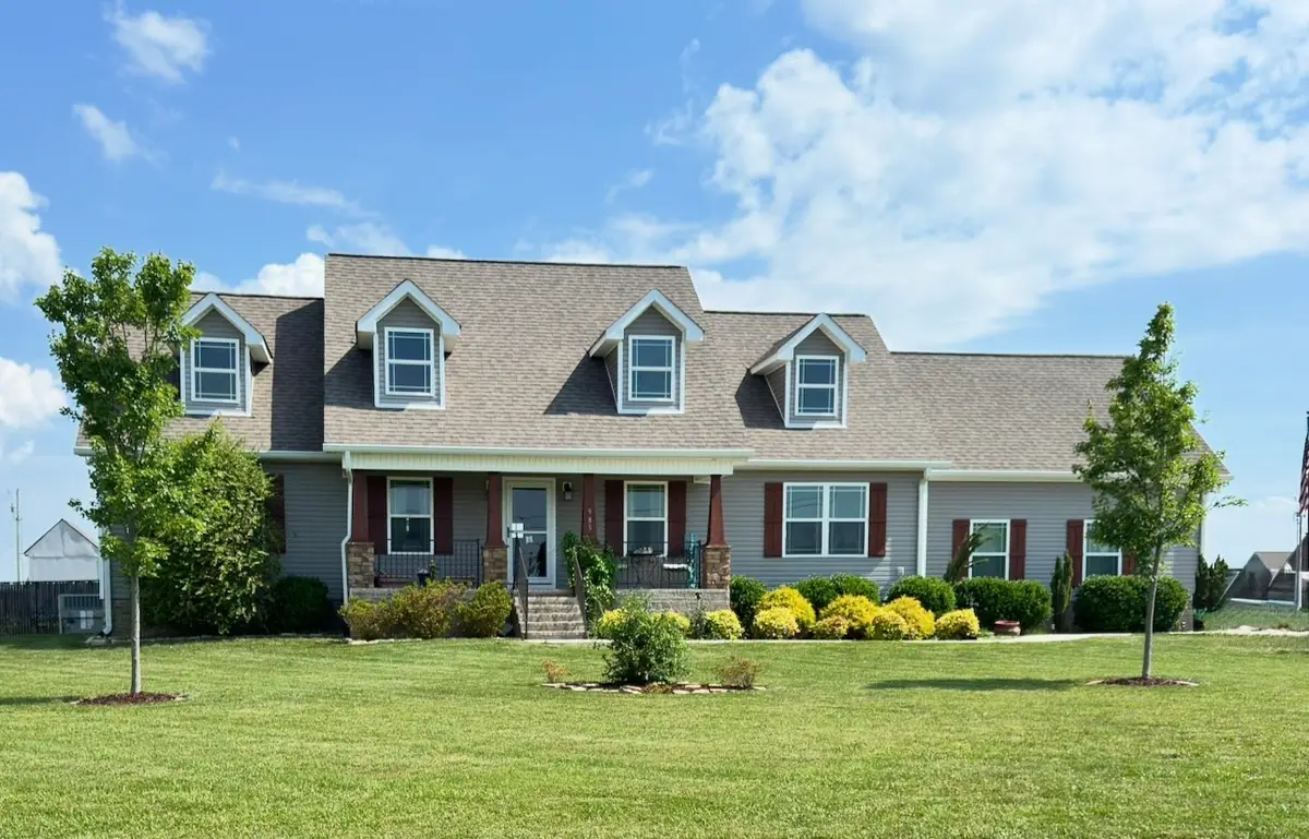 985 Richland Farms Dr, Manchester, TN 37355 - #1
