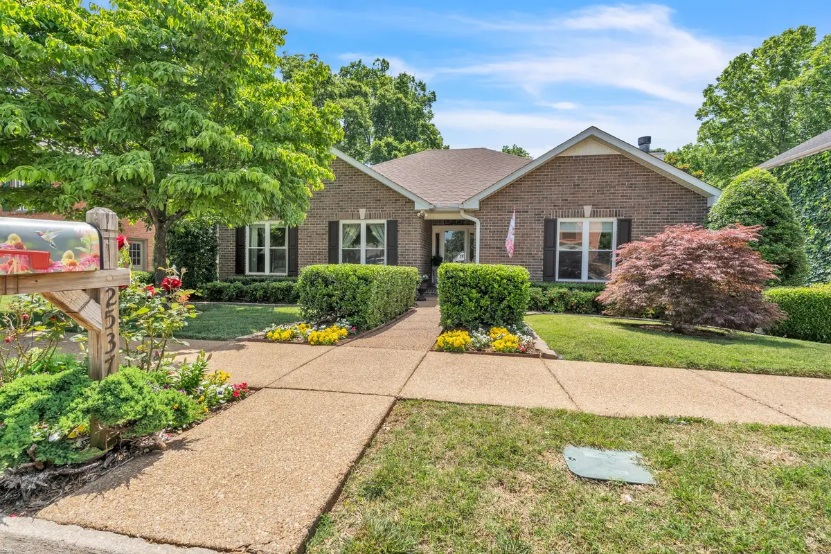 2537 Winder Dr, Franklin, TN 37064 - #1