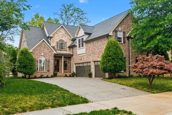 121 Ruland Cir, Hendersonville, TN 37075