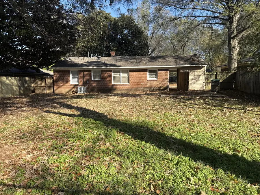 3687 Bedford Ln, Memphis, TN 38118 - #2