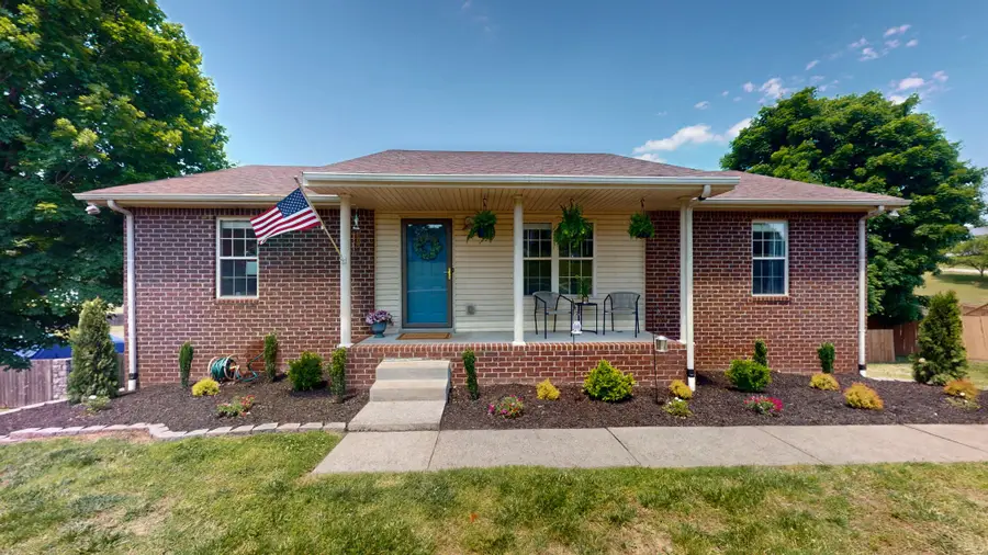 1079 Heatherwood Rd, Pleasant View, TN 37146 - #2