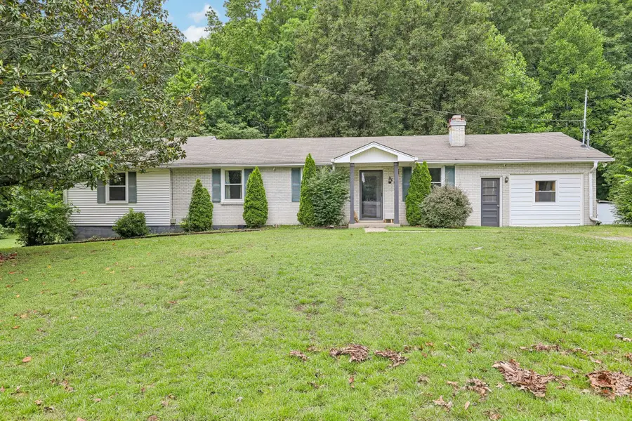 403 Pennington Ln, Cedar Hill, TN 37032 - #2
