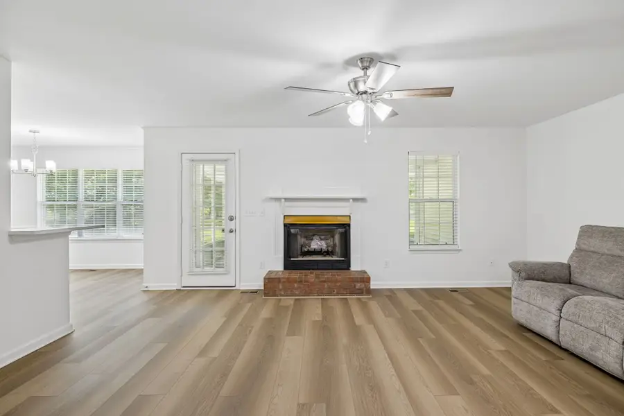 2709 Douglas Ln, Thompsons Station, TN 37179 - #3