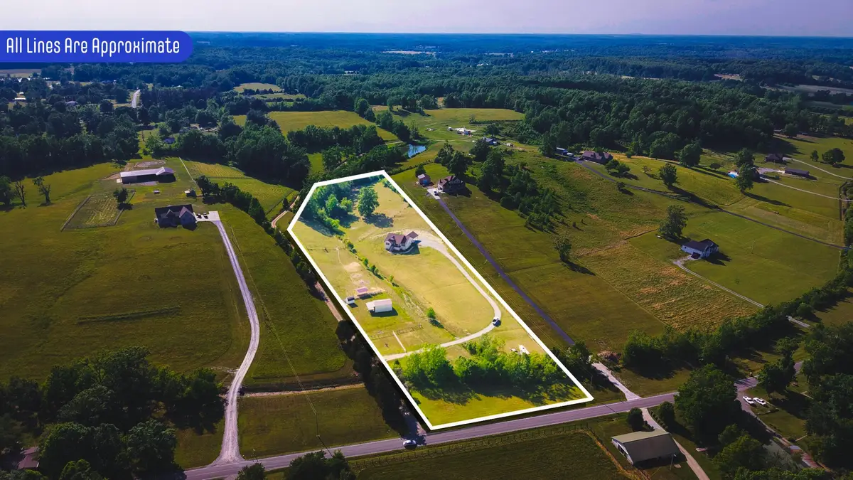1631A Rock Bridge Rd, Bethpage, TN 37022 - #1