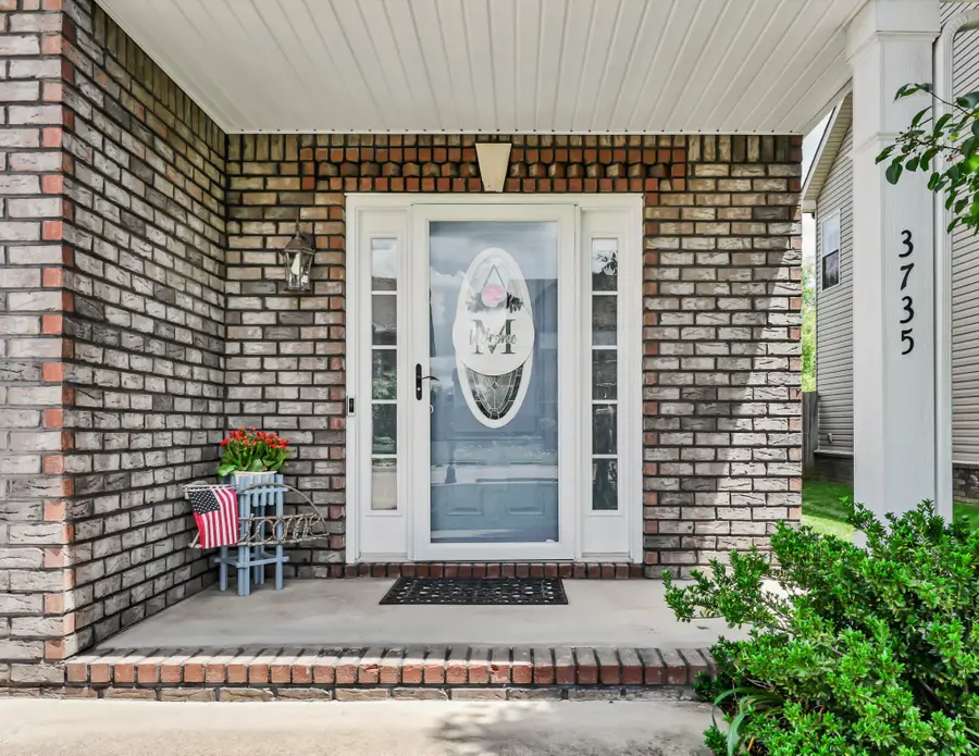 3735 Windmill Dr, Clarksville, TN 37040 - #2