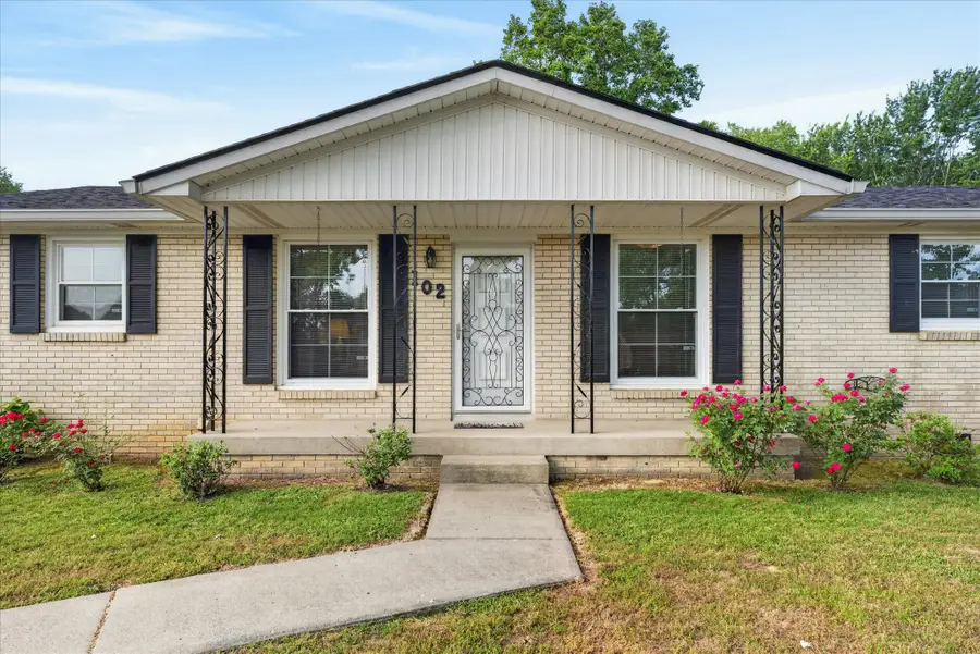 102 Rainbow St, Clarksville, TN 37042 - #3