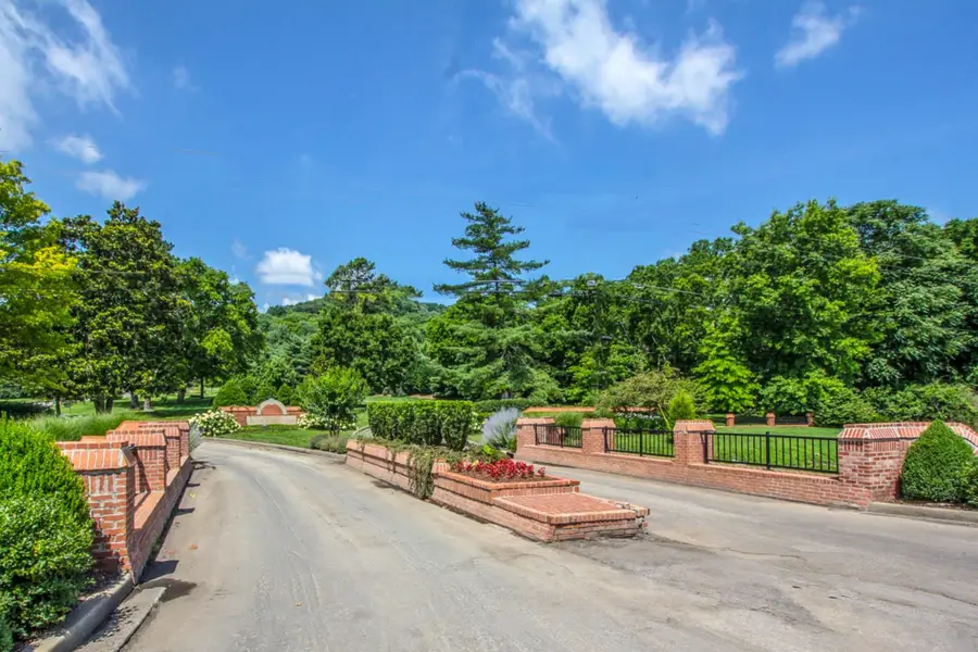709 Roxburgh Cv, Brentwood, TN 37027 - #2