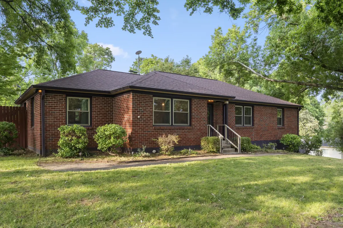 801 Vantrease Rd, Madison, TN 37115 - #1