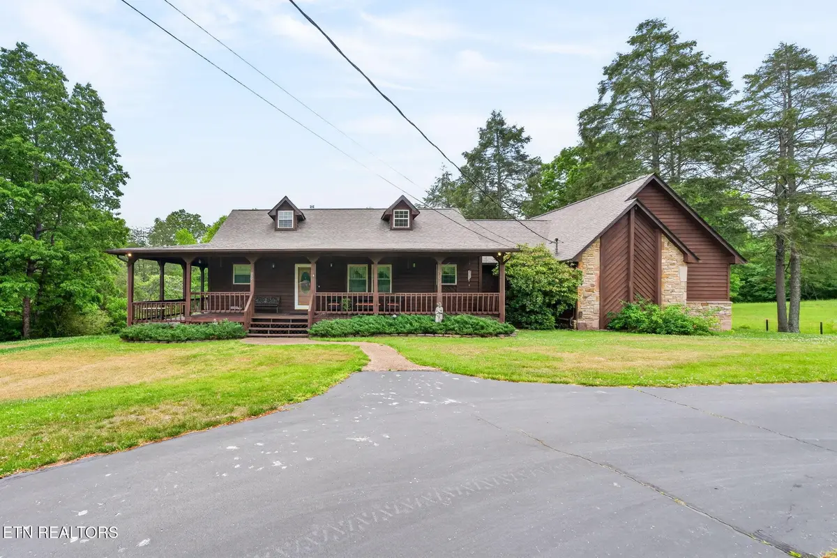 25 Old Kentucky Stock Rd, Crossville, TN 38571 - #1