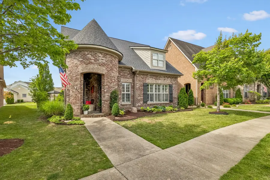 1108 Paddock Park Cir, Gallatin, TN 37066 - #2