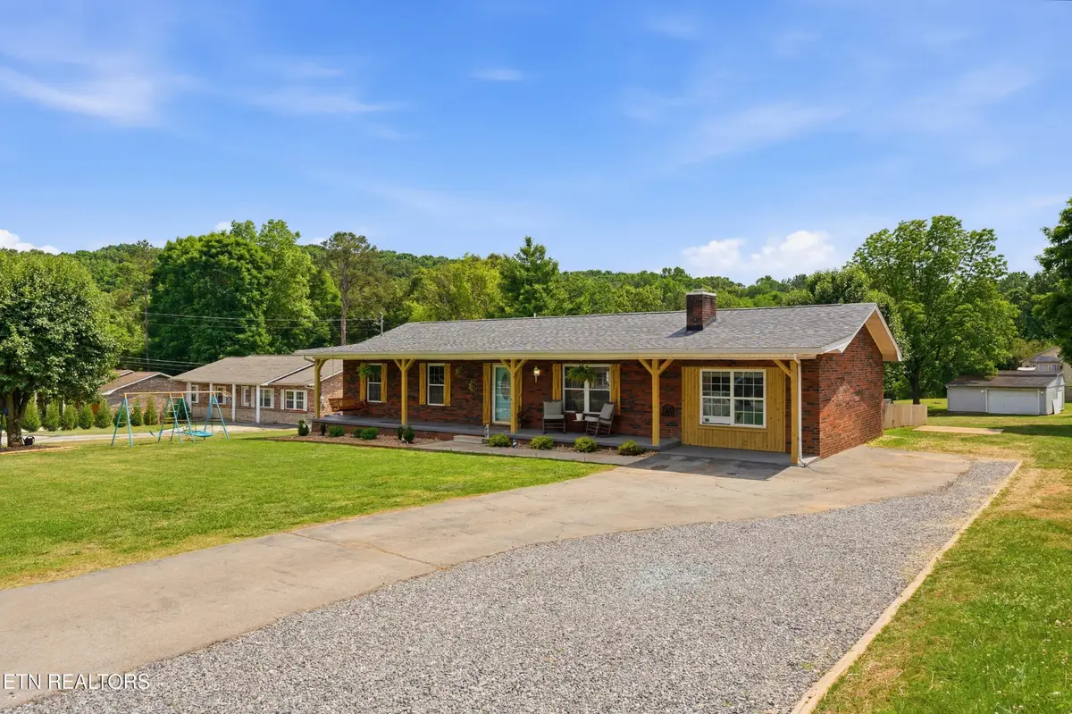 300 Lindner Lane, Lenoir City, TN 37772 - #1