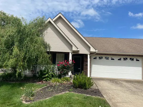 1301 Crofton Park Ct, Columbia, TN 38401