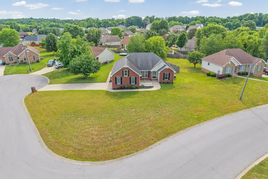 624 Fieldstone Court, Clarksville, TN 37040 - #2