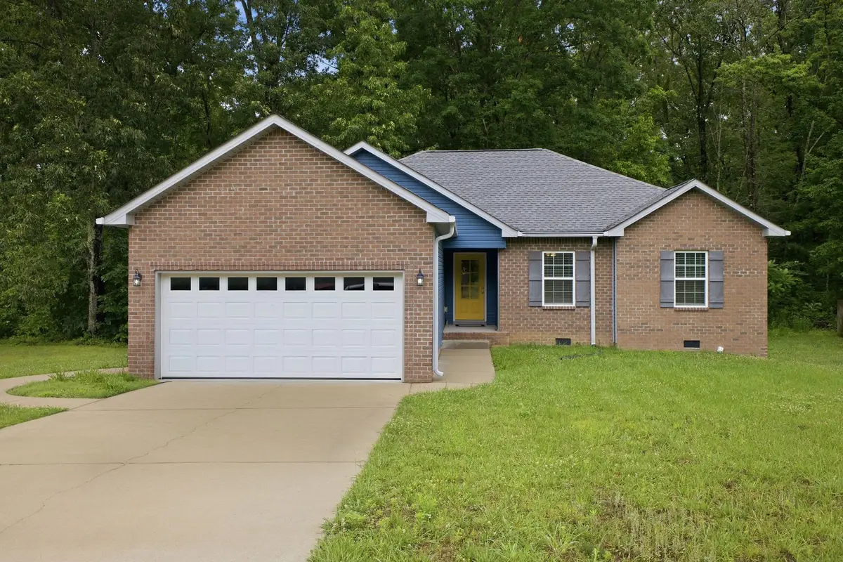 109 Mangrum Rd, Bon Aqua, TN 37025 - #1