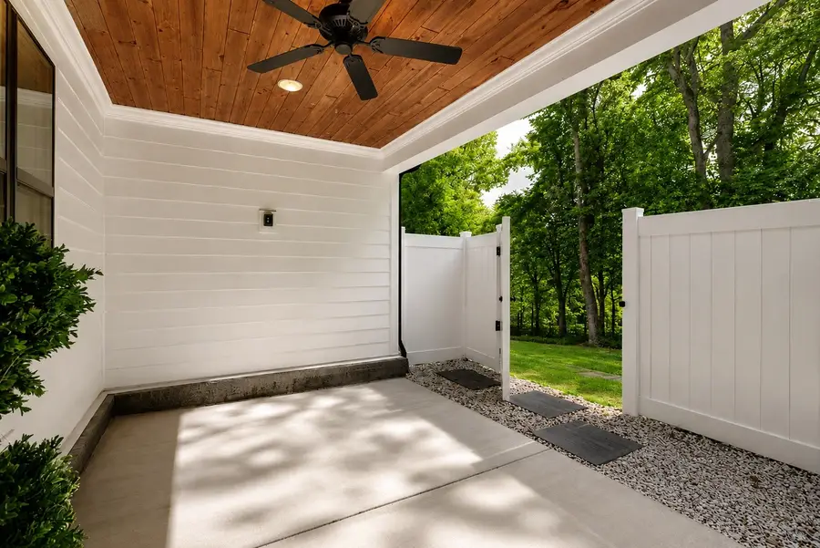 2646 Bramblewood Ln, Thompsons Station, TN 37179 - #2