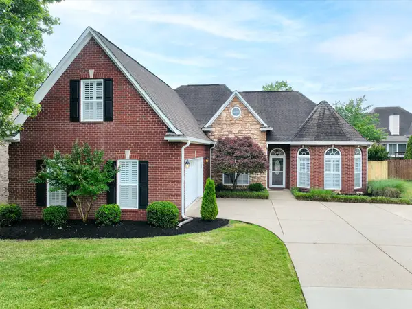 1077 Nealcrest Cir, Spring Hill, TN 37174